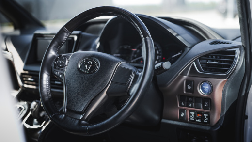 Toyota Esquire Hybrid